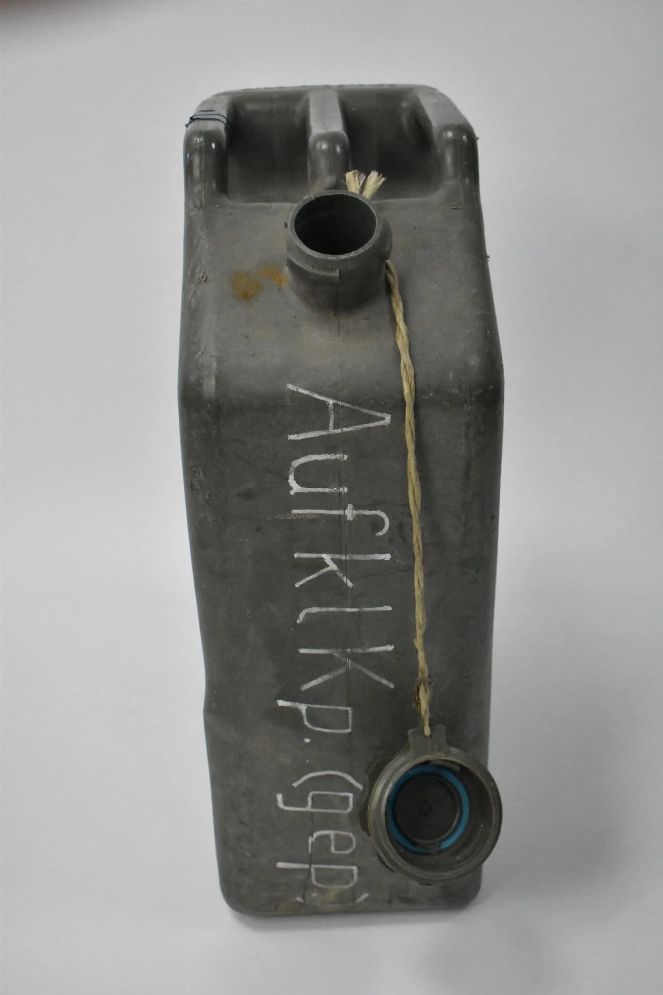 Austrian Military 20L Water Butt - Image 4