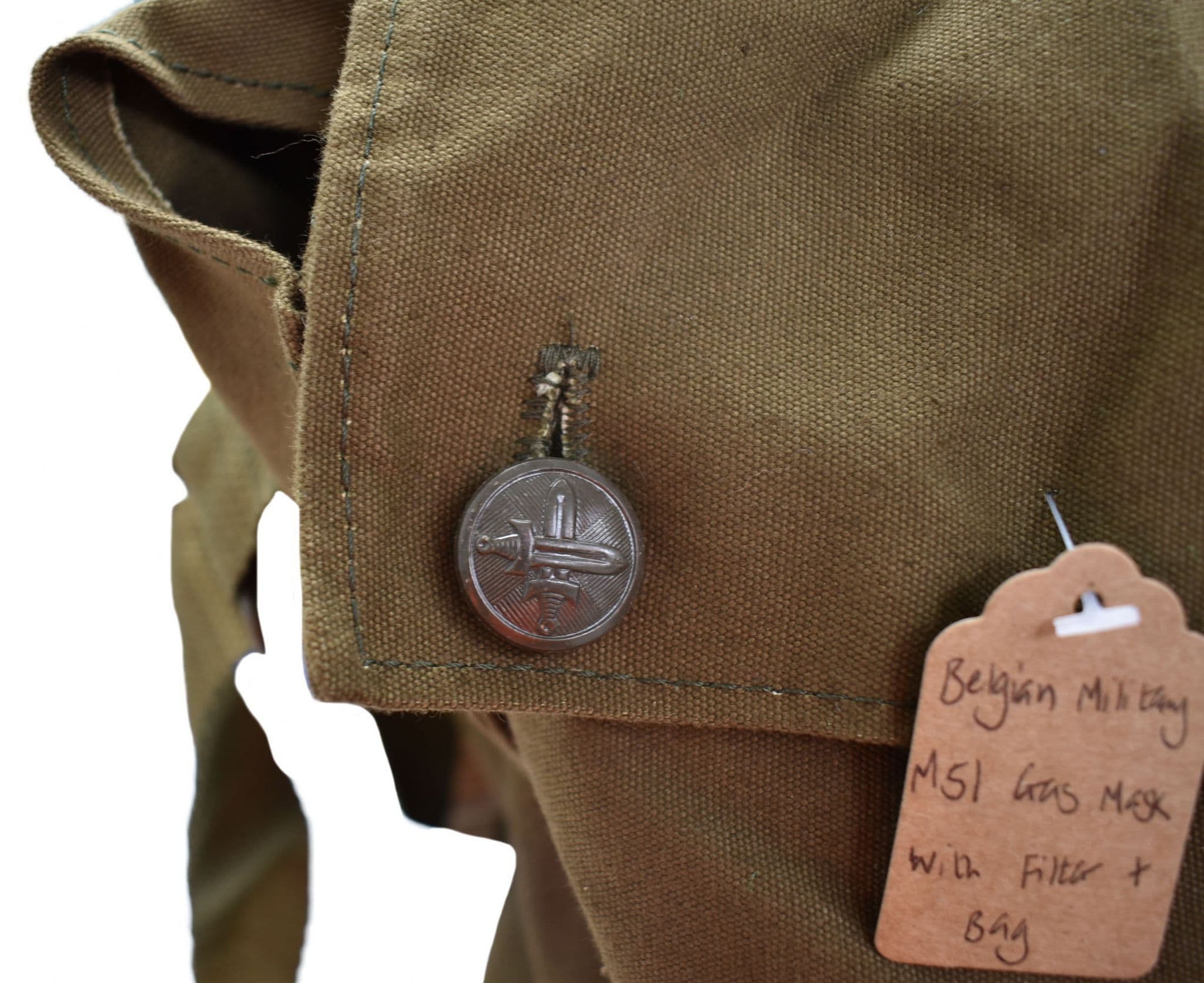 Belgian Military M51 Gas Mask With Filter & Bag - Image 3