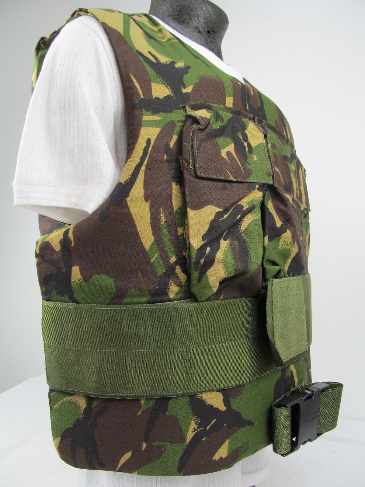British Army DPM fragmentation vest including plates - Image 3