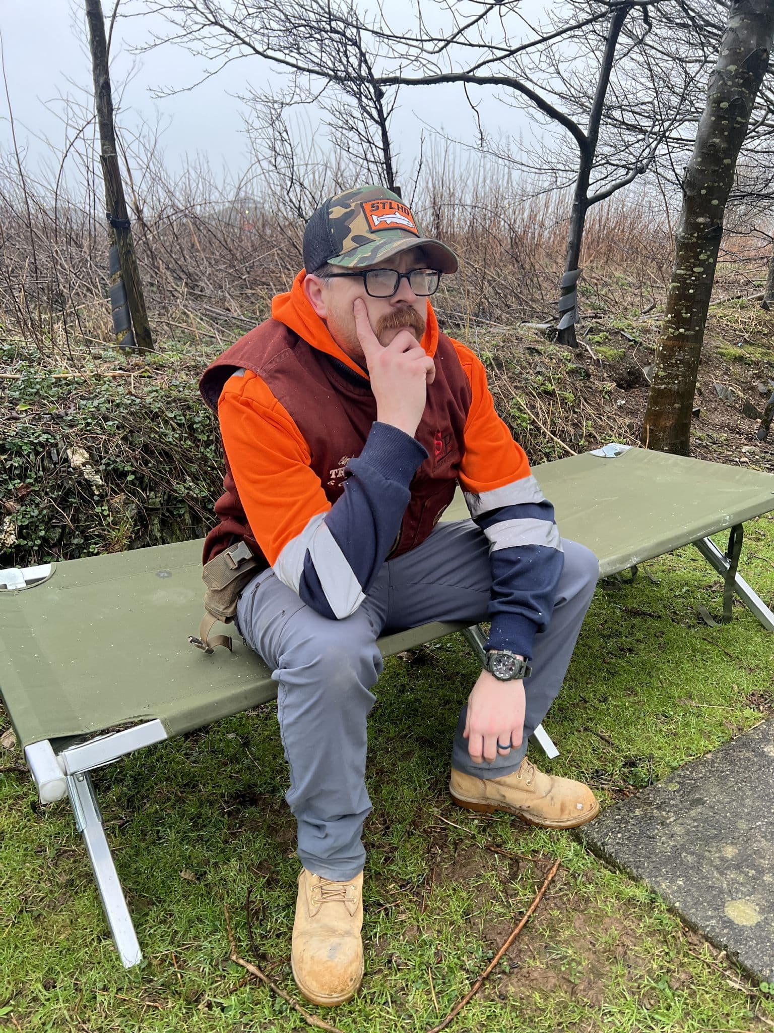 British Military Folding Deluxe Camp Bed - Image 4