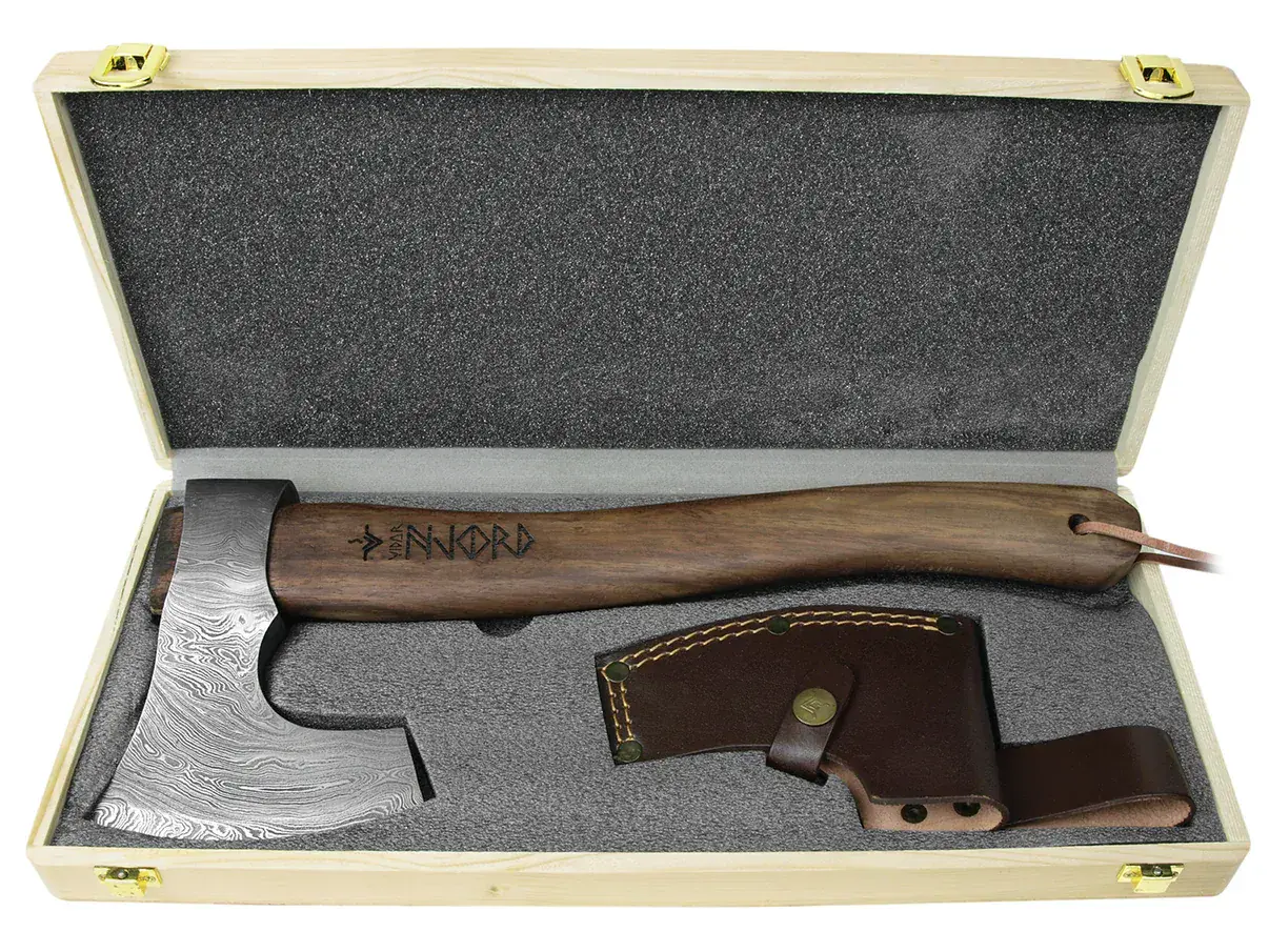 Njord Huldra Medium Damascus Axe - Image 5