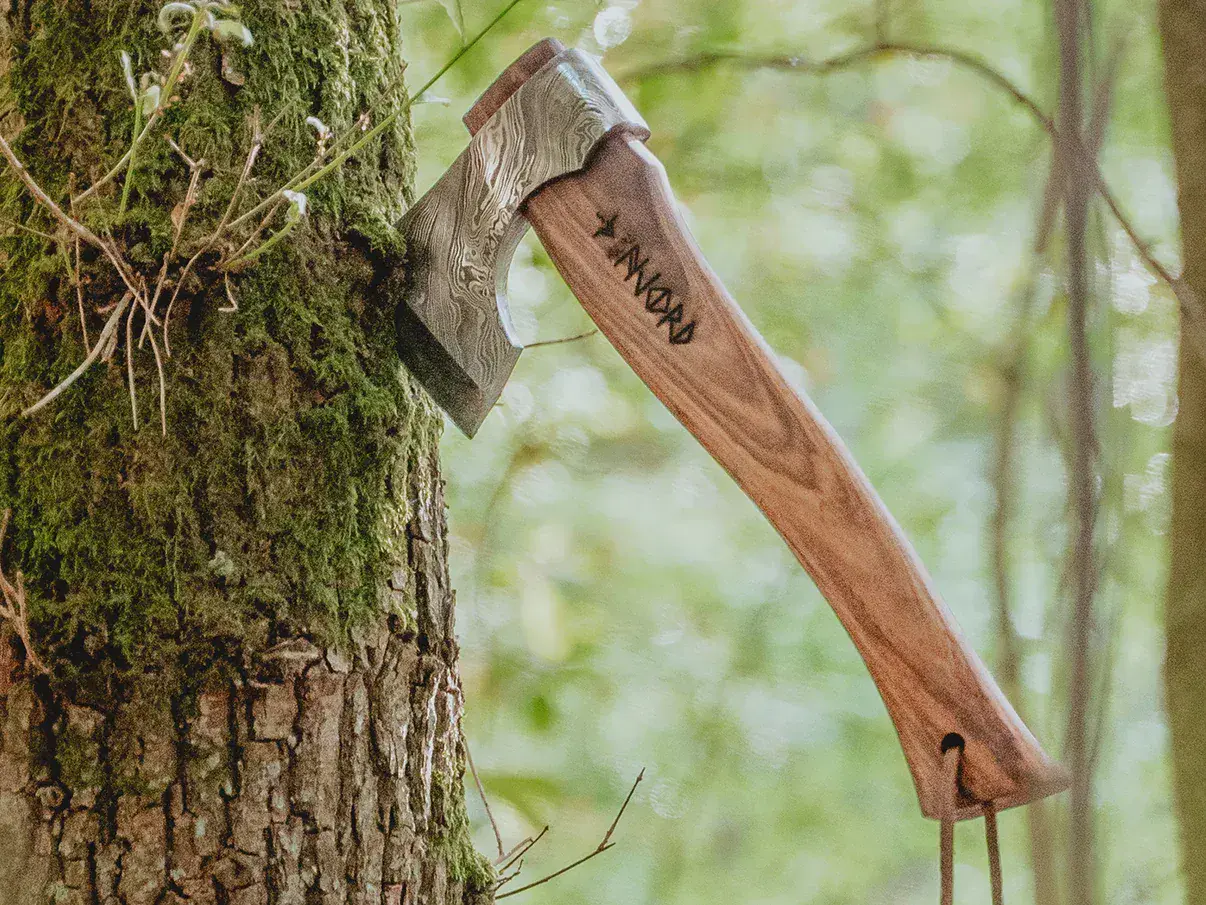 Njord Huldra Medium Damascus Axe - Image 7